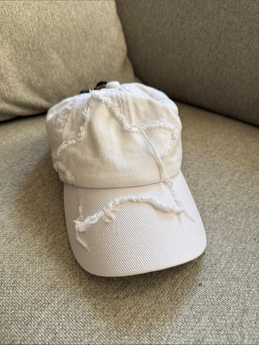 NWT Steve Madden Distressed Star Baseball Hat - Picture 2 of 5